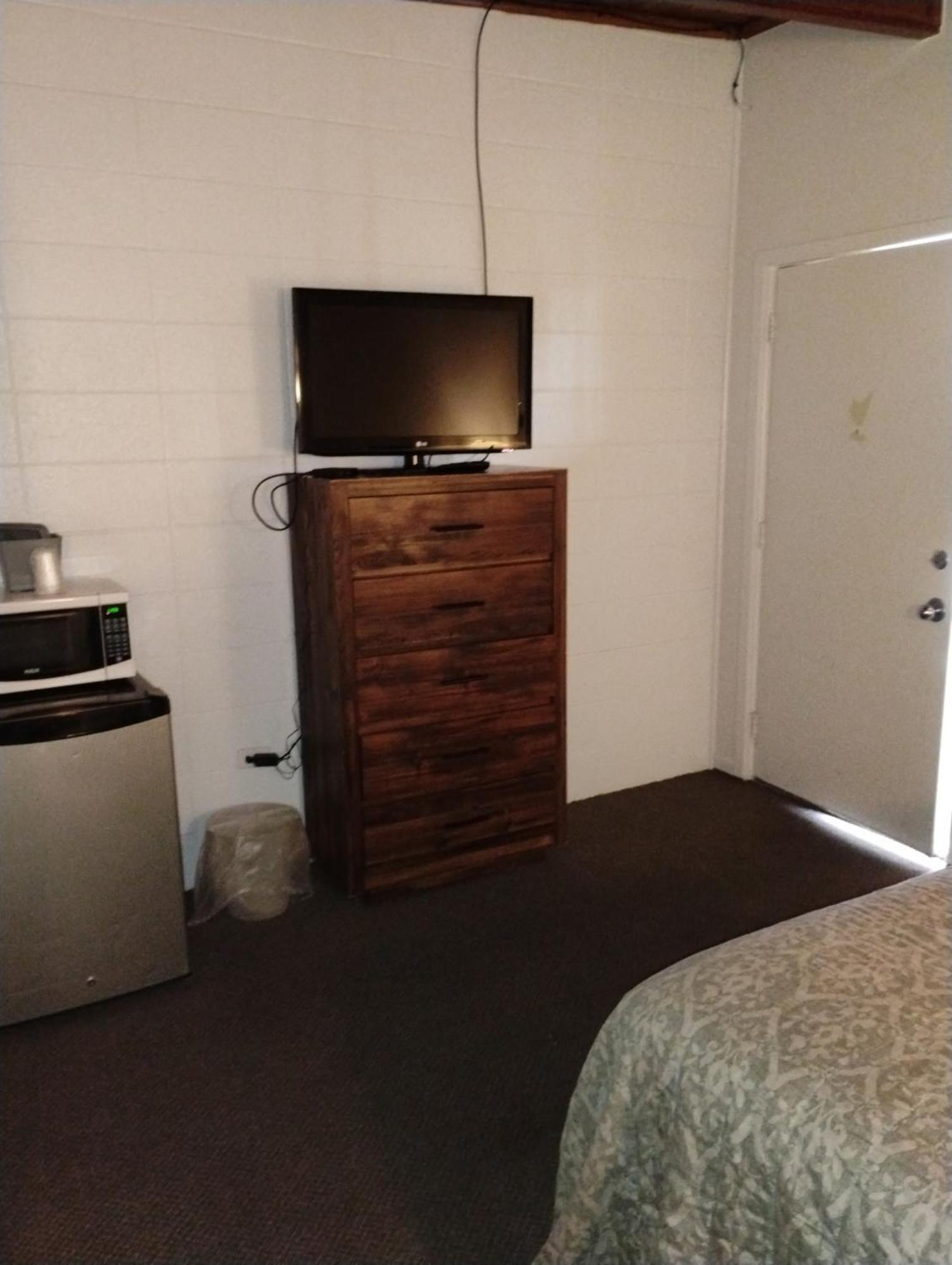 Lazy U Motel Рапид Сити Екстериор снимка